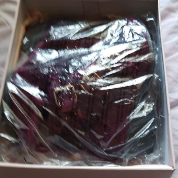 Booties - Picture 3 of 4